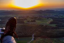 Vue aérienne de Quartier Kleinengstingen in Engstingen dans le département Bade-Wurtemberg, Allemagne