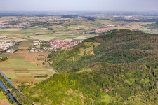 Vue aérienne de Spitzberg Odenburg à le quartier Weilheim in Tübingen dans le département Bade-Wurtemberg, Allemagne