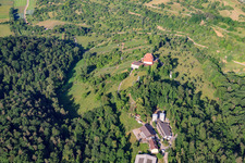 Vue aérienne de Club équestre de Roseck à le quartier Unterjesingen in Tübingen dans le département Bade-Wurtemberg, Allemagne