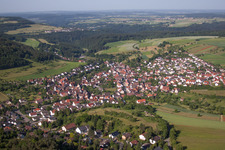 Vue aérienne de Village - Vue à le quartier Holzbronn in Calw dans le département Bade-Wurtemberg, Allemagne