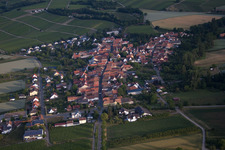 Quartier Heuchelheim in Heuchelheim-Klingen dans le département Rhénanie-Palatinat, Allemagne hors des airs