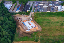 Nouveau bâtiment EDEKA dans la Lauterburger Straße à Kandel dans le département Rhénanie-Palatinat, Allemagne vue d'en haut