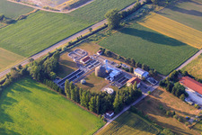 Vue aérienne de Station d'épuration à le quartier Schuttern in Friesenheim dans le département Bade-Wurtemberg, Allemagne