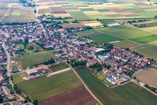 Vue aérienne de Quartier Tunsel in Bad Krozingen dans le département Bade-Wurtemberg, Allemagne