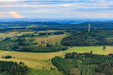 Vue aérienne de Hoherodskopf dans le département Hesse, Allemagne
