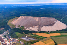 Vue aérienne de Neuhof dans le département Hesse, Allemagne