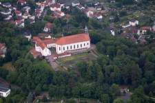 Vue aérienne de Saint-Boniface à le quartier Horas in Fulda dans le département Hesse, Allemagne