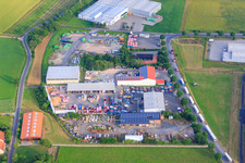 Vue aérienne de Zone industrielle de la Böcklerstraße avec KNETTENBRECH + GURDULIC Entsorgung GmbH et Autoteile Dorschel GmbH à le quartier Besges in Fulda dans le département Hesse, Allemagne