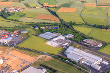 Vue aérienne de HUBTEX Maschinenbau GmbH & Co. KG à le quartier Malkes in Fulda dans le département Hesse, Allemagne