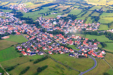 Vue aérienne de Hosenfeld dans le département Hesse, Allemagne