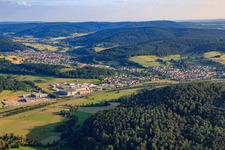 Vue aérienne de Campus et magasin Engelbert Strauss à Biebergemünd dans le département Hesse, Allemagne
