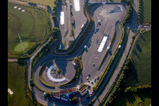 Vue aérienne de Piste d'essai et zone de formation au centre de sécurité routière ADAC Rhein-Main Gründau à le quartier Hain-Gründau in Gründau dans le département Hesse, Allemagne