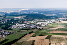Vue aérienne de Zone industrielle et commerciale Welkers à le quartier Welkers in Eichenzell dans le département Hesse, Allemagne