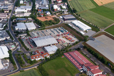 Vue aérienne de Création d'une zone commerciale et d'une entreprise avec WEMO-tec GmbH à le quartier Welkers in Eichenzell dans le département Hesse, Allemagne