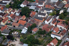 Quartier Bobenheim in Bobenheim-Roxheim dans le département Rhénanie-Palatinat, Allemagne d'un drone