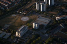 Quartier Oggersheim in Ludwigshafen am Rhein dans le département Rhénanie-Palatinat, Allemagne d'un drone