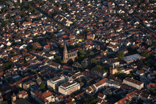 Quartier Oggersheim in Ludwigshafen am Rhein dans le département Rhénanie-Palatinat, Allemagne vu d'un drone