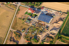 Photographie aérienne de Ours d'Ottersheim Queichtal à le quartier Ottersheim in Ottersheim bei Landau dans le département Rhénanie-Palatinat, Allemagne
