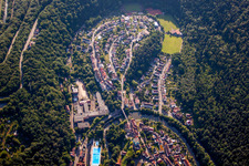 Photographie aérienne de Zone résidentielle en forme de boucle du lotissement multifamilial de Hinteres Tal en Dillweißenstein à Pforzheim à le quartier Dillweißenstein in Pforzheim dans le département Bade-Wurtemberg, Allemagne