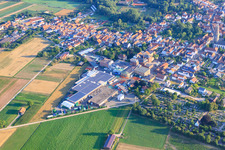 Enregistrement par drone de BRASSERIE BELLHEIMER - PARK & Bellheimer Breweries GmbH & Co. KG à Bellheim dans le département Rhénanie-Palatinat, Allemagne