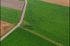 Vol sur le banc panoramique du Palatinat à Herxheim bei Landau dans le département Rhénanie-Palatinat, Allemagne vue d'en haut