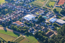 Vue aérienne de Schuschu Roof and Wall GmbH à Rheinzabern dans le département Rhénanie-Palatinat, Allemagne