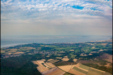 Vue aérienne de De l'ouest à le quartier Süder- und Westerwisch in Cuxhaven dans le département Basse-Saxe, Allemagne