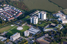 Clinique des accidents BG à le quartier Oggersheim in Ludwigshafen am Rhein dans le département Rhénanie-Palatinat, Allemagne vu d'un drone