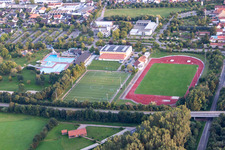 Vue aérienne de Stade Queichtal à le quartier Offenbach in Offenbach an der Queich dans le département Rhénanie-Palatinat, Allemagne