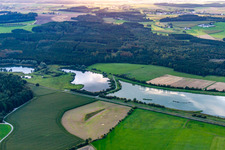 Vue aérienne de Lacs de carrière de Sauldorf à Sauldorf dans le département Bade-Wurtemberg, Allemagne