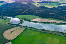 Vue aérienne de Lacs de carrière de Sauldorf à Sauldorf dans le département Bade-Wurtemberg, Allemagne