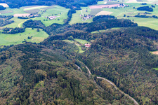 Vue aérienne de Berenberg à Mühlingen dans le département Bade-Wurtemberg, Allemagne