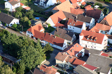Herrengasse à Minfeld dans le département Rhénanie-Palatinat, Allemagne d'en haut