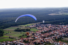 Vue aérienne de Entre Hatzenbühl et Hayna à Hatzenbühl dans le département Rhénanie-Palatinat, Allemagne