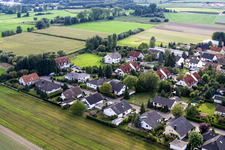 Vue oblique de Erlenbach bei Kandel dans le département Rhénanie-Palatinat, Allemagne
