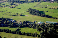 Aérodrome à Schweighofen dans le département Rhénanie-Palatinat, Allemagne hors des airs