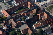 Bahnhofstrasse à Kandel dans le département Rhénanie-Palatinat, Allemagne hors des airs