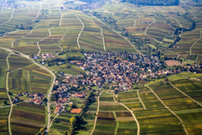 Ilbesheim bei Landau in der Pfalz dans le département Rhénanie-Palatinat, Allemagne d'en haut