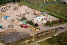 Recyclage des déchets de chantier Gaudier à le quartier Minderslachen in Kandel dans le département Rhénanie-Palatinat, Allemagne vue d'en haut