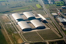 Vue aérienne de Terrain d'exposition et salles d'exposition de la DM-Arena, Karlsruher Messe- und Kongress GmbH dans le quartier Daxlanden de Karlsruhe à le quartier Forchheim in Rheinstetten dans le département Bade-Wurtemberg, Allemagne