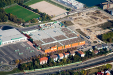 Vue aérienne de Centre de magasin spécialisé Maximiliancenter à Wörth-Maximiliansau Quincaillerie Globus à le quartier Maximiliansau in Wörth am Rhein dans le département Rhénanie-Palatinat, Allemagne