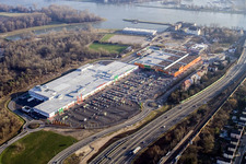 Vue aérienne de Centre commercial Maximilien-Centre dans le quartier Maximilien-Centre à le quartier Maximiliansau in Wörth am Rhein dans le département Rhénanie-Palatinat, Allemagne