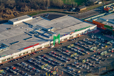 Vue aérienne de Baptême du marché au Centre Maximilien à le quartier Maximiliansau in Wörth am Rhein dans le département Rhénanie-Palatinat, Allemagne