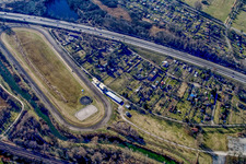Vue aérienne de Hippodrome de Knielinger à le quartier Knielingen in Karlsruhe dans le département Bade-Wurtemberg, Allemagne
