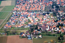 Vue oblique de Du sud-ouest à le quartier Offenbach in Offenbach an der Queich dans le département Rhénanie-Palatinat, Allemagne