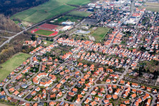 Vue oblique de Queichtalring à le quartier Offenbach in Offenbach an der Queich dans le département Rhénanie-Palatinat, Allemagne