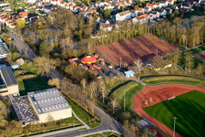 Photographie aérienne de La sagesse du cirque sur le terrain de sport à Kandel dans le département Rhénanie-Palatinat, Allemagne