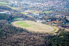 Vue oblique de Piste à le quartier Herxheim in Herxheim bei Landau dans le département Rhénanie-Palatinat, Allemagne