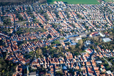 Bellheim dans le département Rhénanie-Palatinat, Allemagne vue d'en haut