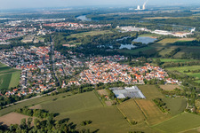 Vue oblique de Vue de la ville depuis le sud à le quartier Sondernheim in Germersheim dans le département Rhénanie-Palatinat, Allemagne